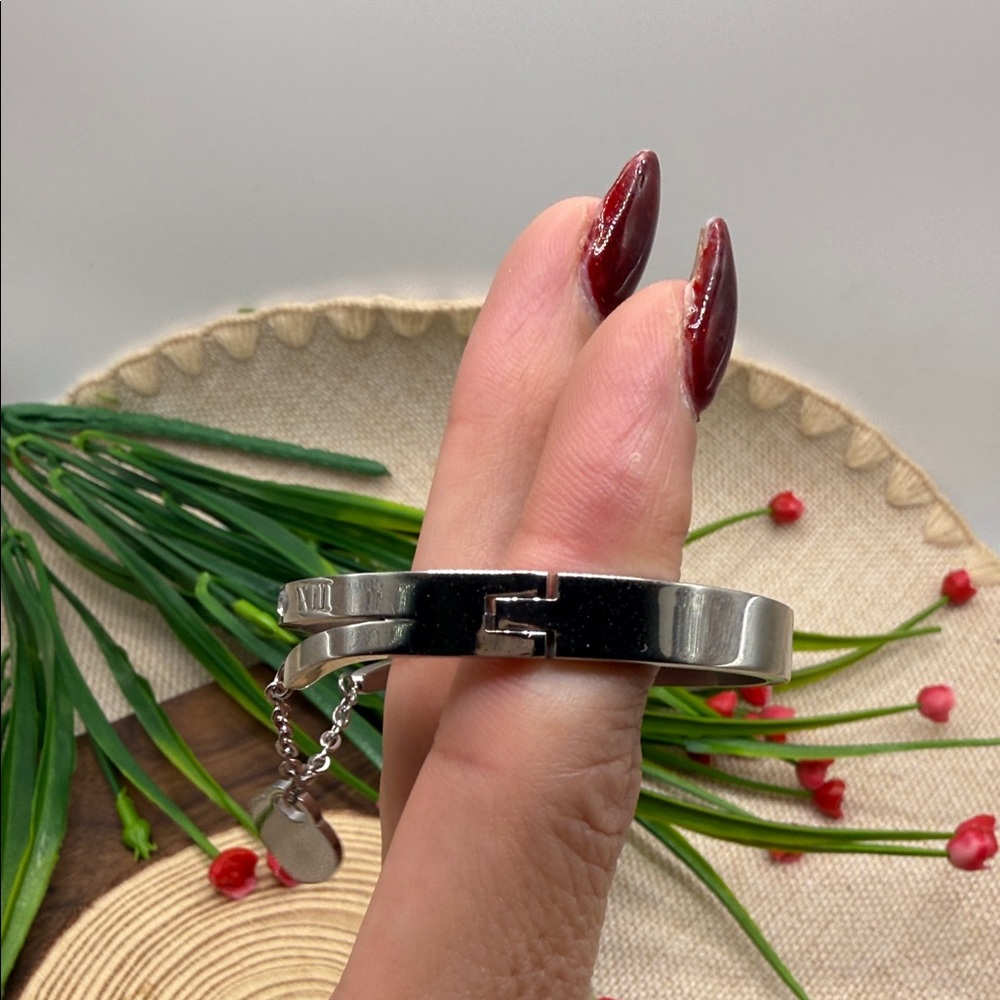 Forever love steel Silver Roman Numeral Bracelet steel 316L - Picture 4 of 4